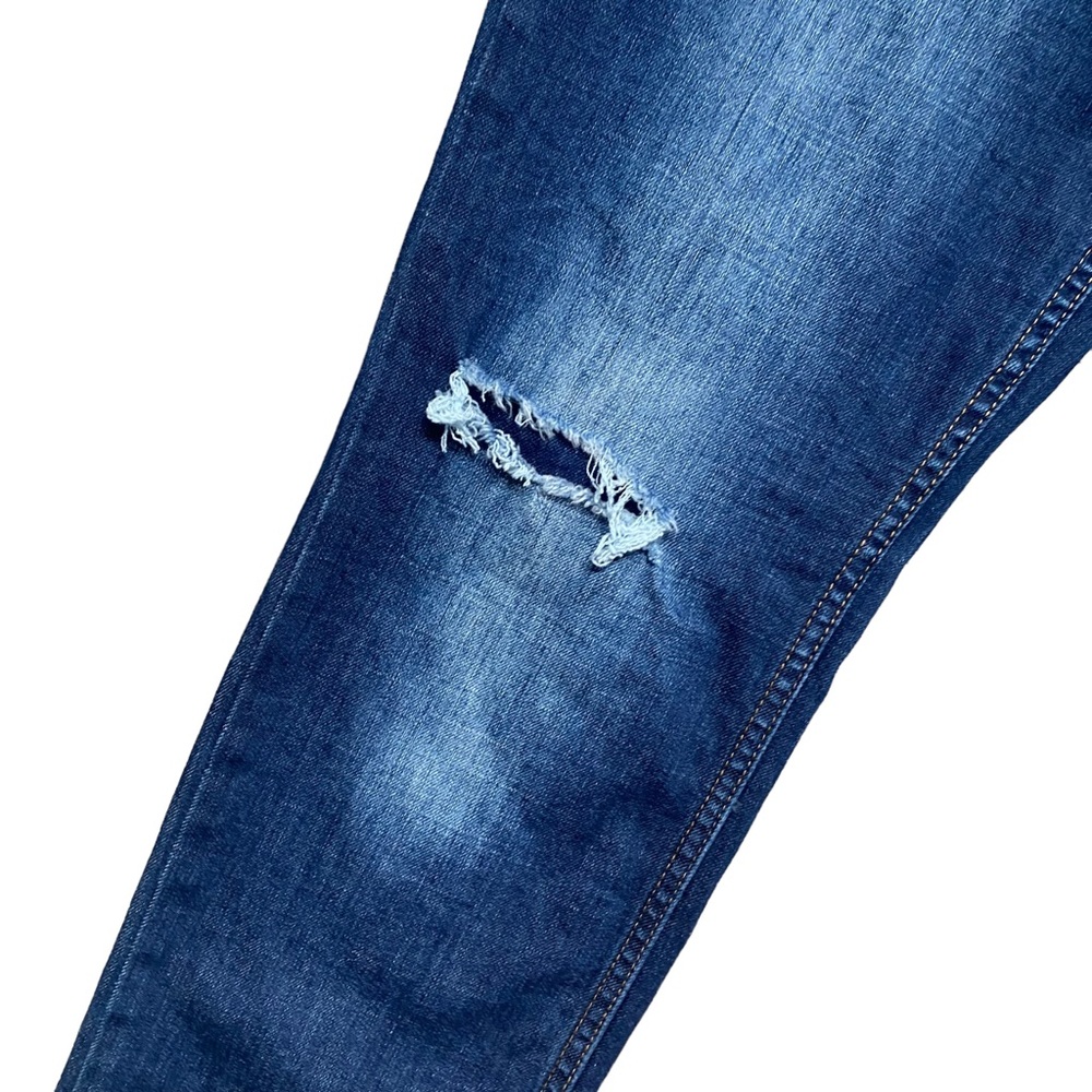 Union Bay Slim Boyfriend Straight Leg Distressed/Ripped Jeans 5 - Picture 3 of 15